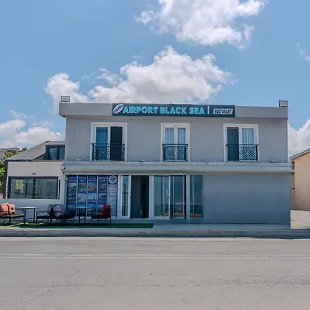 Hotel Airport Black Sea & Restaurant