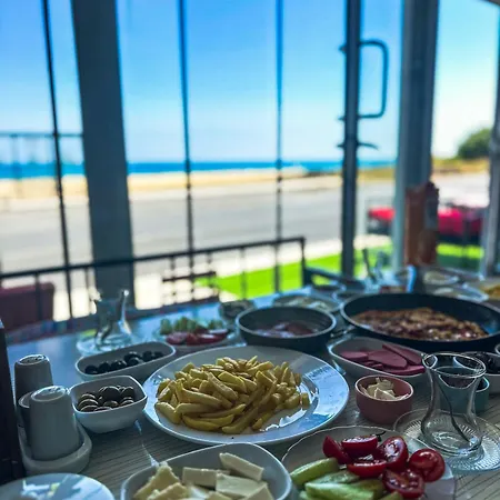 Airport Black Sea & Restaurant * Arnavutkoy