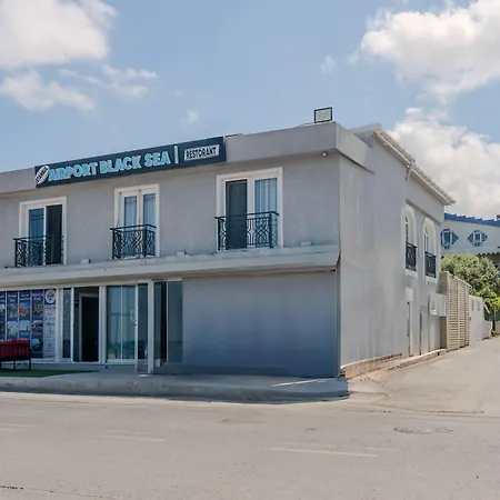 Airport Black Sea & Restaurant Hotel